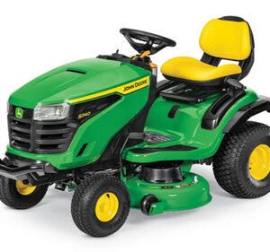 John Deere S240 Lawn Tractor 106.7cm Deck 21.5HP Gas